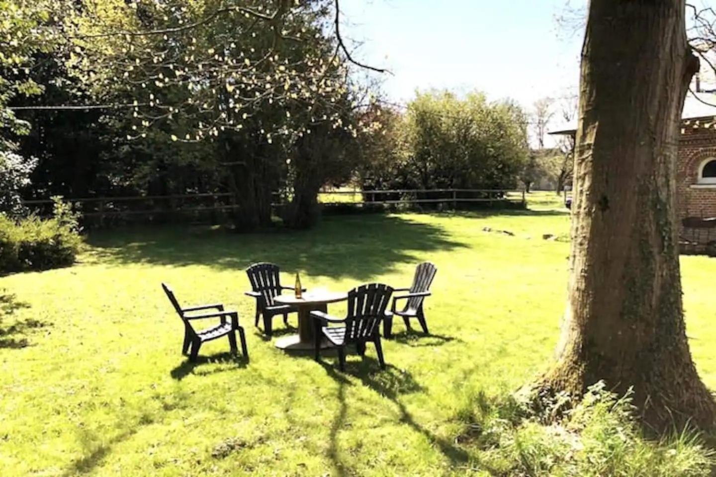 Charmant Cottage 8 Personnes En Normandie Cleuville Exterior foto